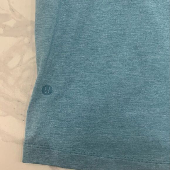 Lululemon Evolution Polo Mens Size M ?Blue Stretch Performance Golf Casual - Picture 6 of 8